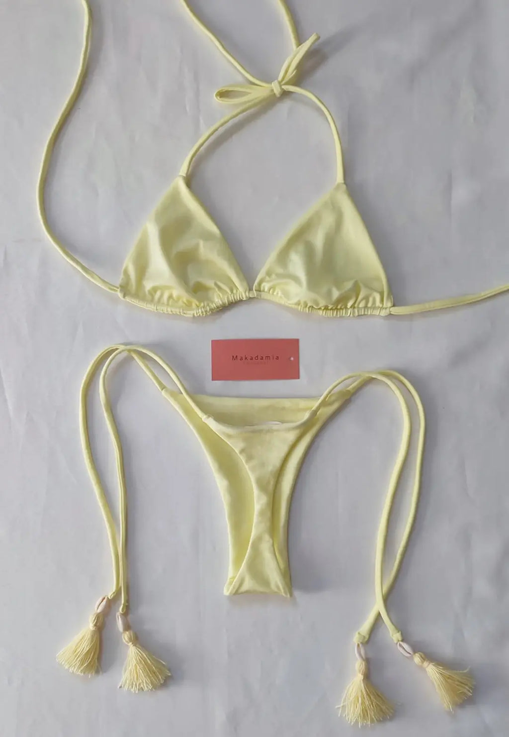 bikini almendras Amarillo