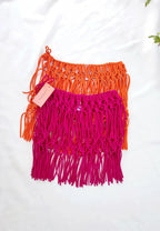 falda castana macrame fucsia / naranja