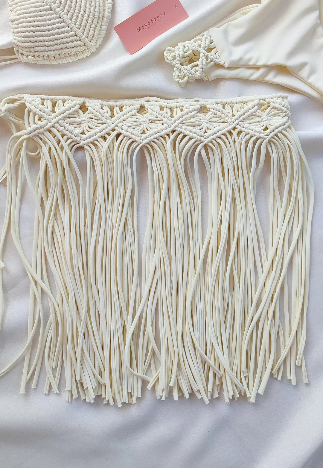 falda corta macrame Vainilla