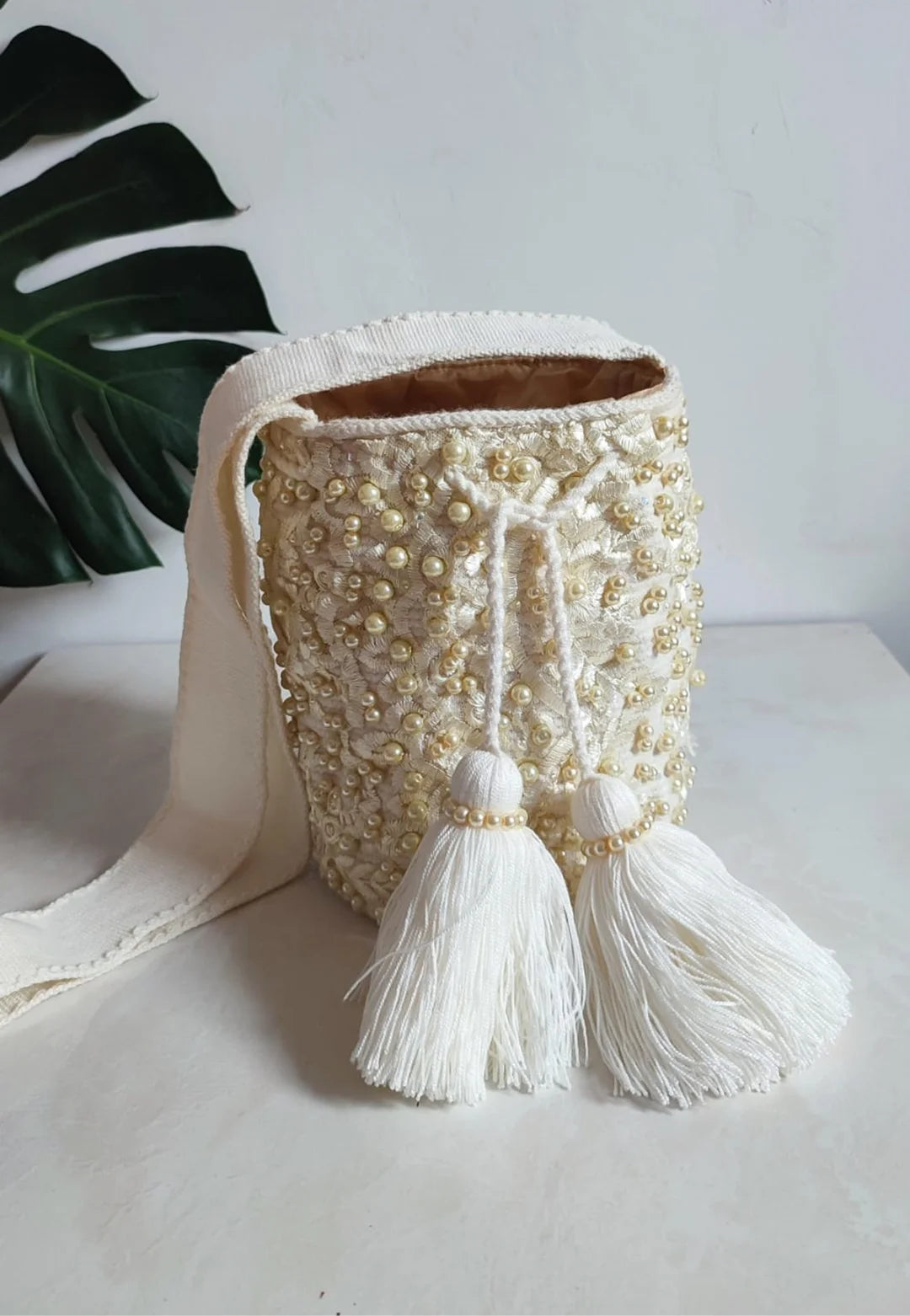 mochila recamada medium Blanco