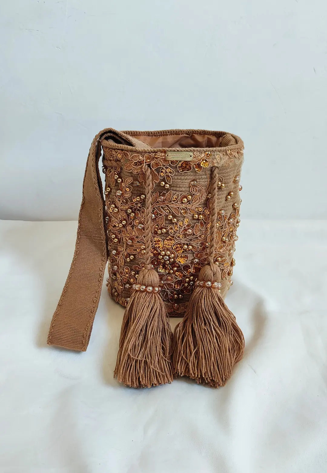 mochila recamada medium Camel